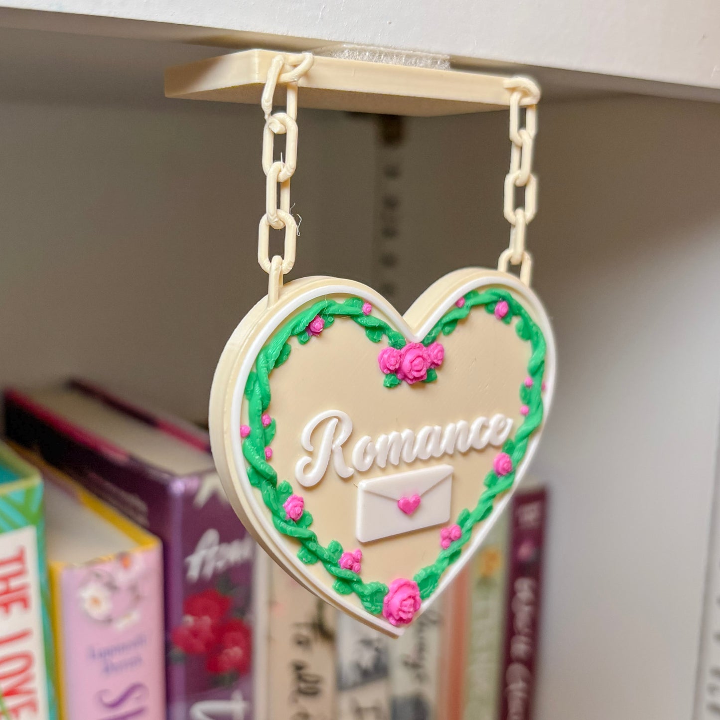 ROMANCE | BOOKSHELF SIGN