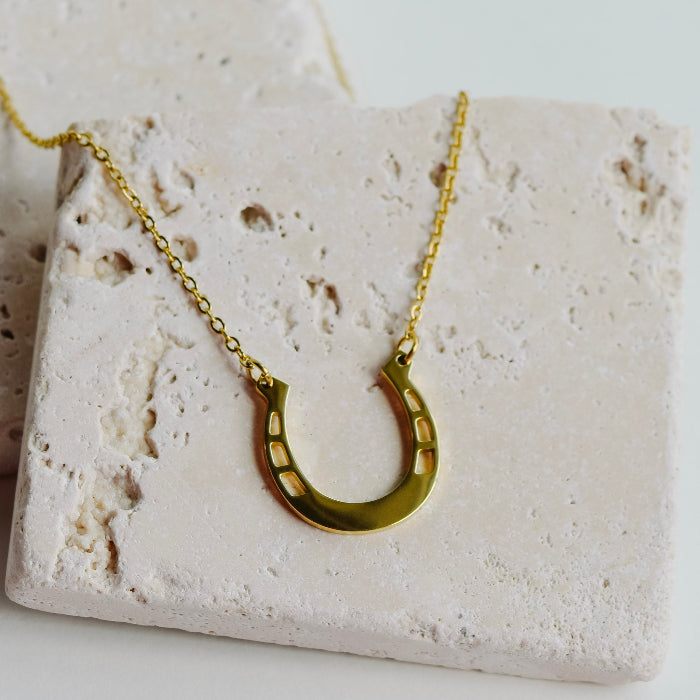 lucky horseshoe engravable necklace in gold, stainless steel, gold plated