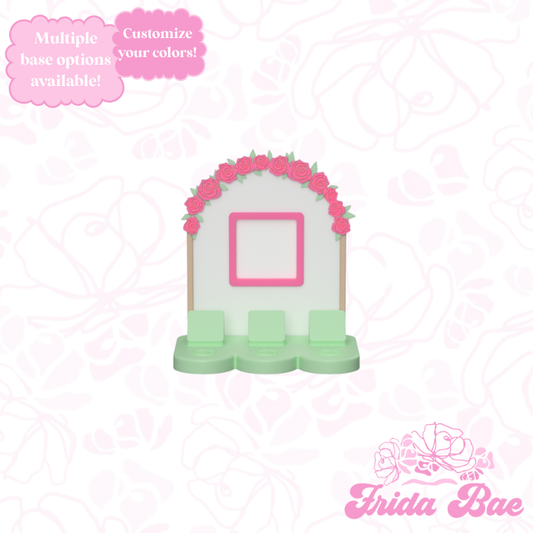 ROSE ARCH SQUARE | NFC STAND