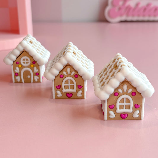 GINGER BREAD HOUSE | FIDGET