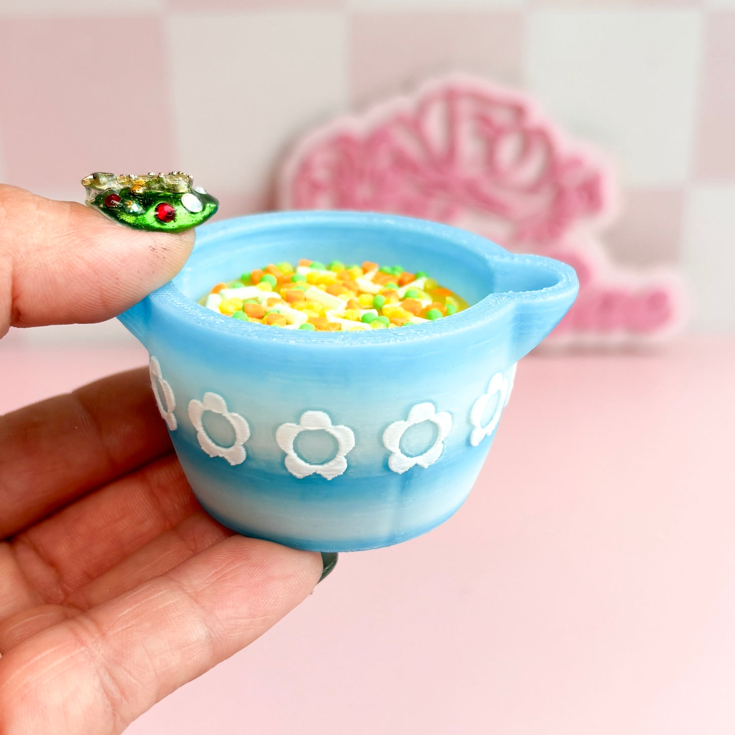 RETRO FOOD CONTAINER | FIDGET