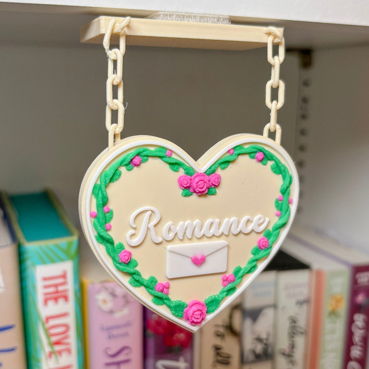ROMANCE | BOOKSHELF SIGN