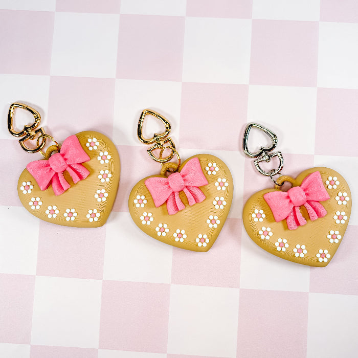 Coquette Corazon Barro Keychain