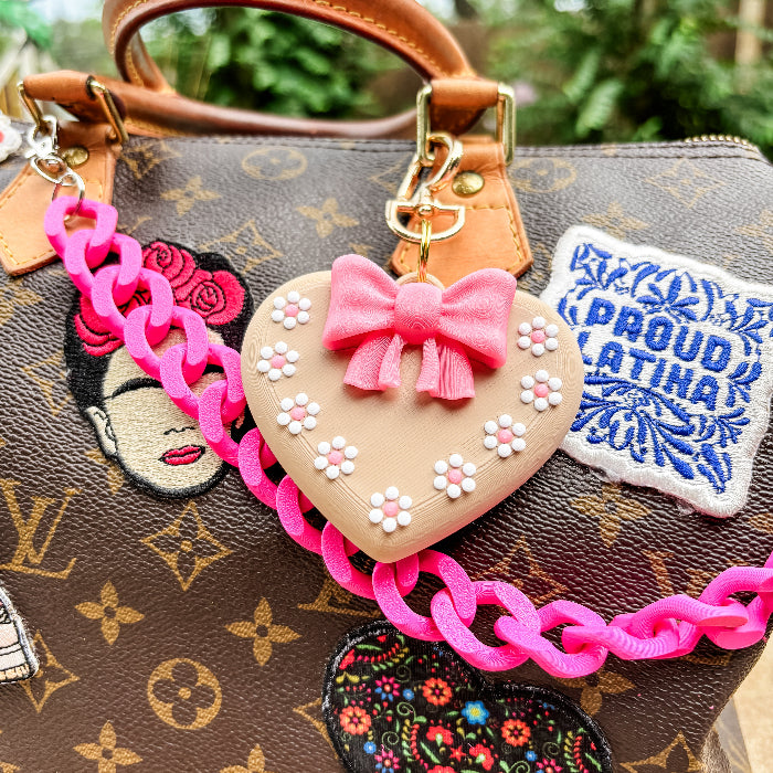 Coquette Corazon Barro Keychain