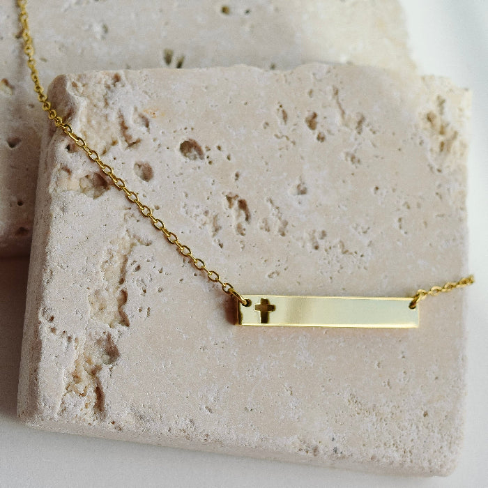 cross bar necklace in gold, stainless steel, gold plated