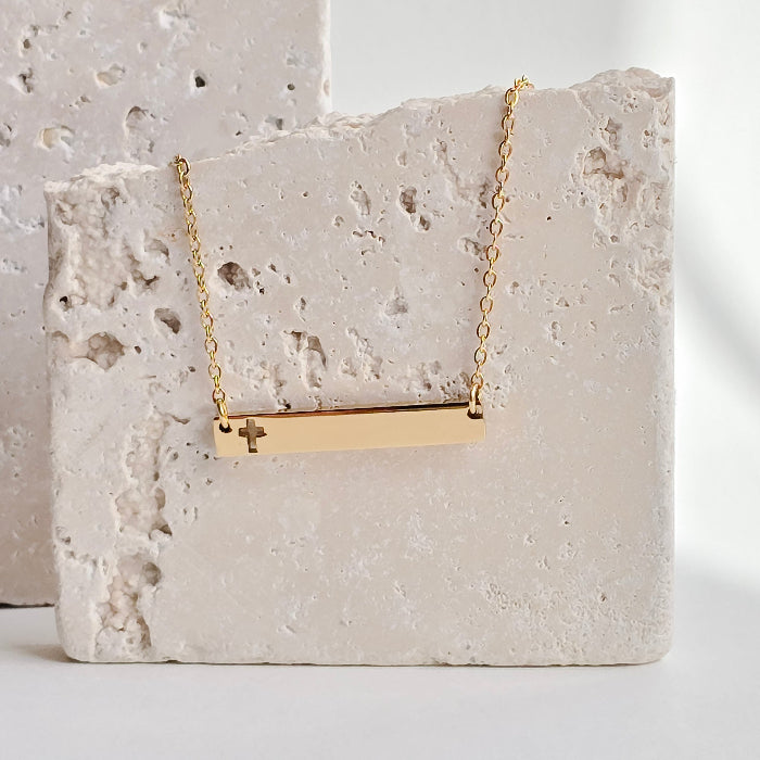 cross bar necklace in gold, stainless steel, gold plated