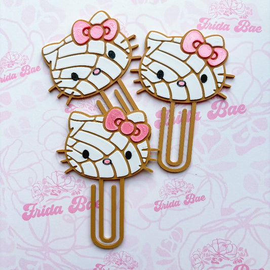 HK Pand Dulce themed jumbo paperclip