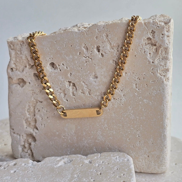 bar engravable necklace in gold, stainless steel, gold plated