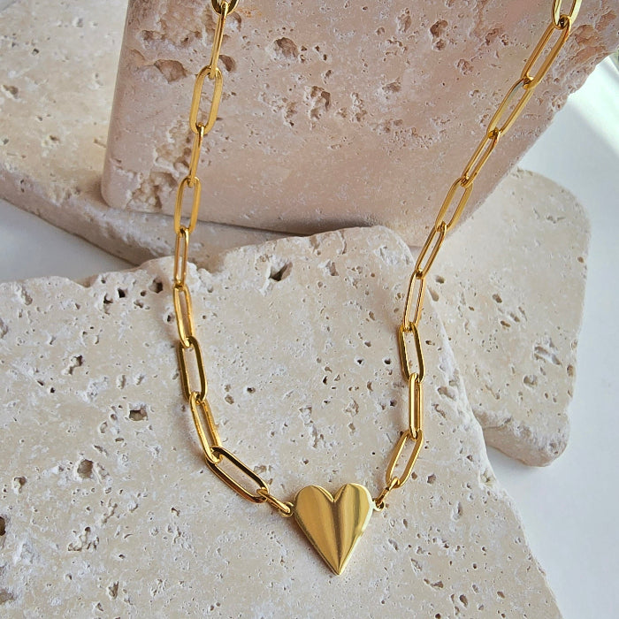 Riri heart paperclip necklace in gold, stainless steel, gold plated