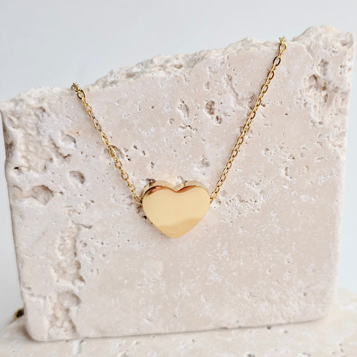 heart engravable necklace in gold, stainless steel, gold plated