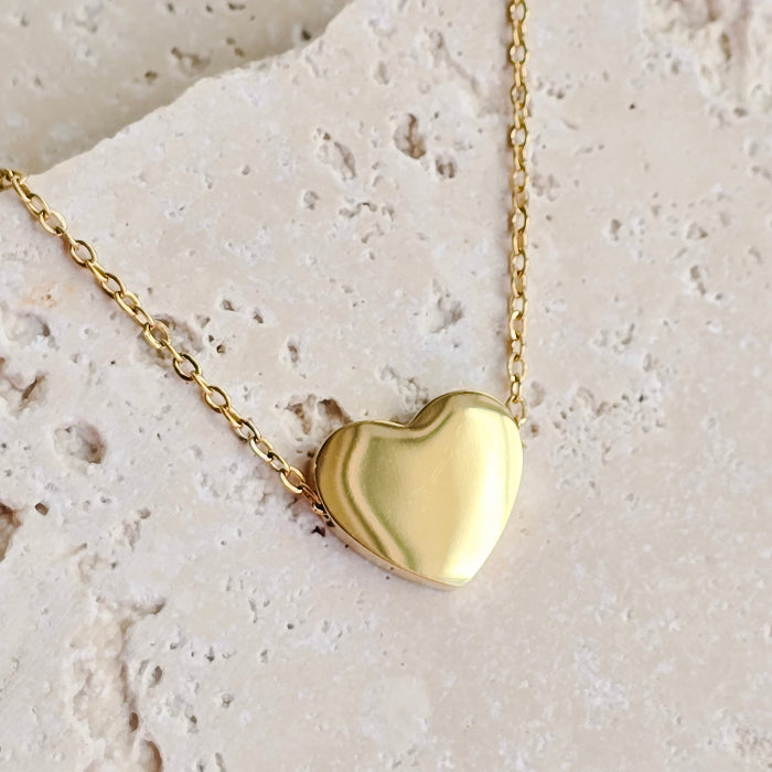 heart engravable necklace in gold, stainless steel, gold plated