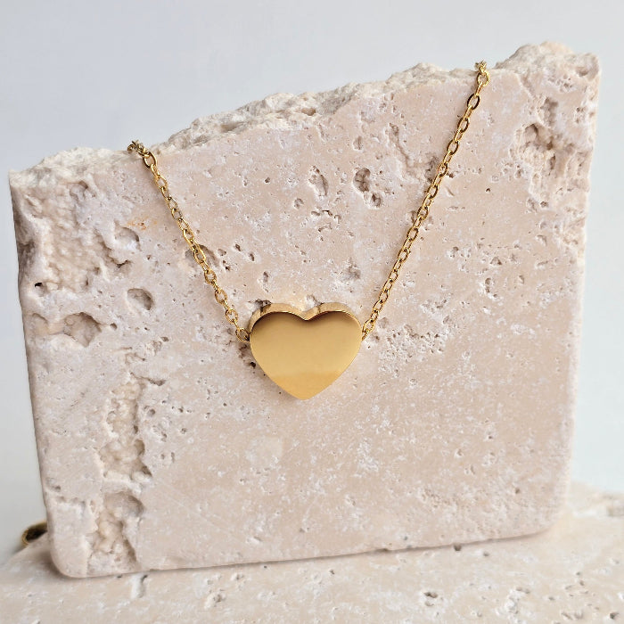 heart engravable necklace in gold, stainless steel, gold plated